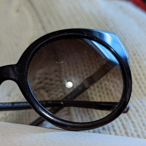 Michael Kors Adelaidei sunglasses - Picture 2 of 6